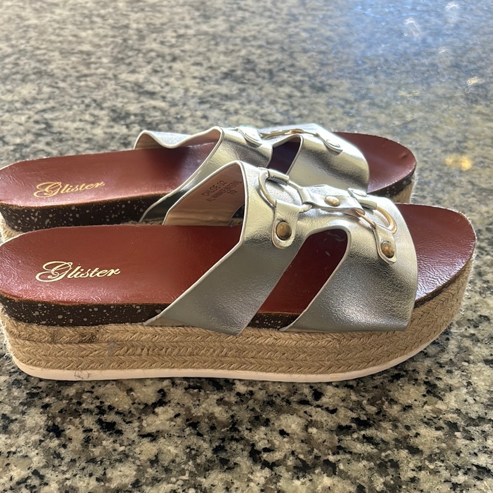 NEW Silver Platform Wedges Sandals size 9